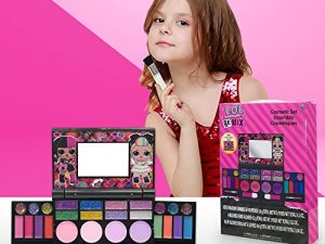 Townley Girl L.O.L. Surprise 30 Pcs Cosmetic Compact Set Includes Mirror